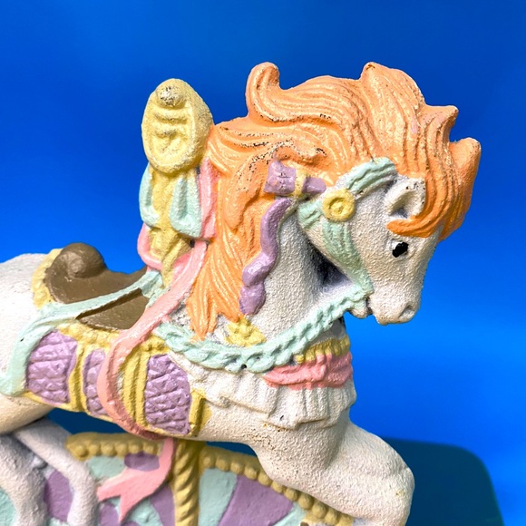 CAST IRON CAROUSEL CIRCUS HORSE VINTAGE DOOR HOLDER PASTEL COLORS - Picture 2 of 12